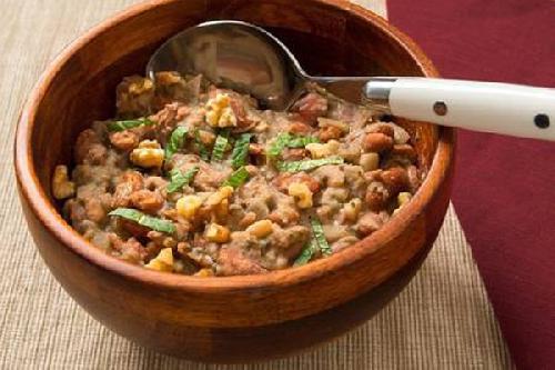 Лобио -  блюдо грузинской кухни, основой которого является фасоль